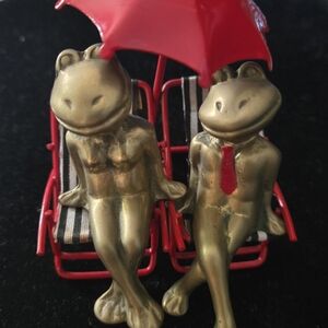 Vintage Brass Adorable Mom & Pop Frog On The Beach.